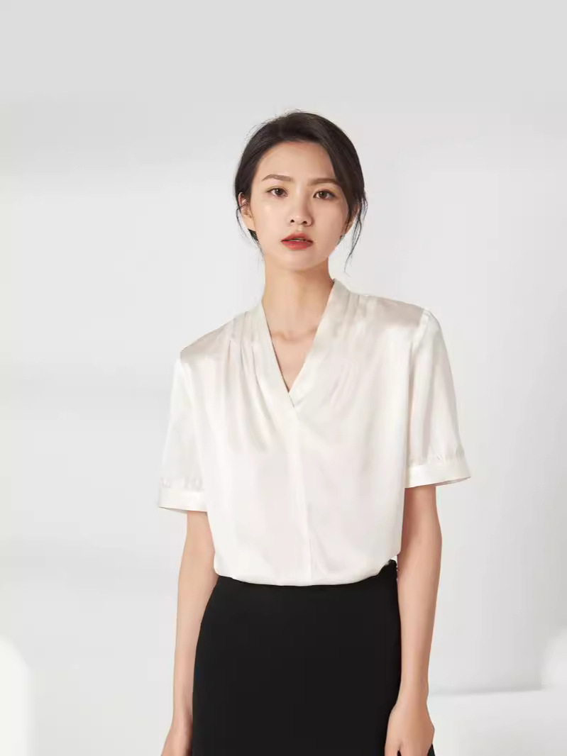 重磅真丝短袖T恤女2024新款桑蚕丝缎面V领上衣丝绸打底OL衬衫汗衫